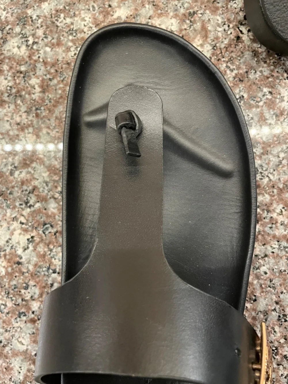 NWOT Tory Burch Vachetta Leather Mellow Thong Sandal In Perfect Black Women US 9